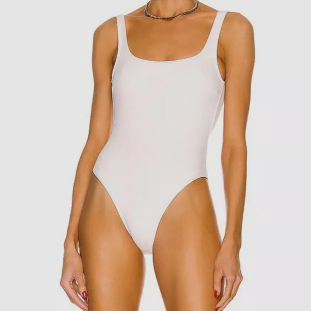Matteau Women's White Solid Nineties Maillot One-Piece Swimsuit Size 10 or Large
